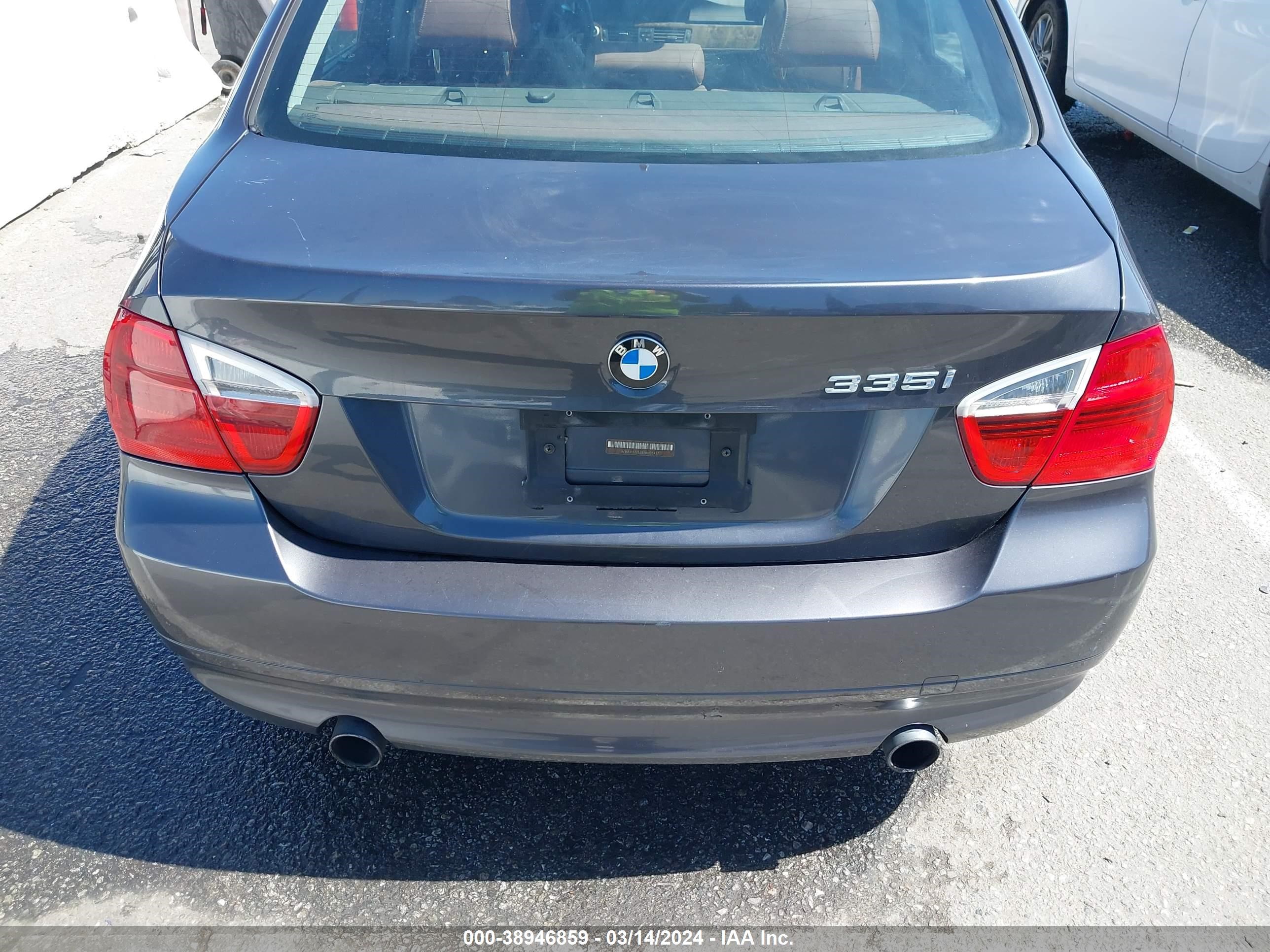 Photo 15 VIN: WBAVB77528NM05427 - BMW 3ER 