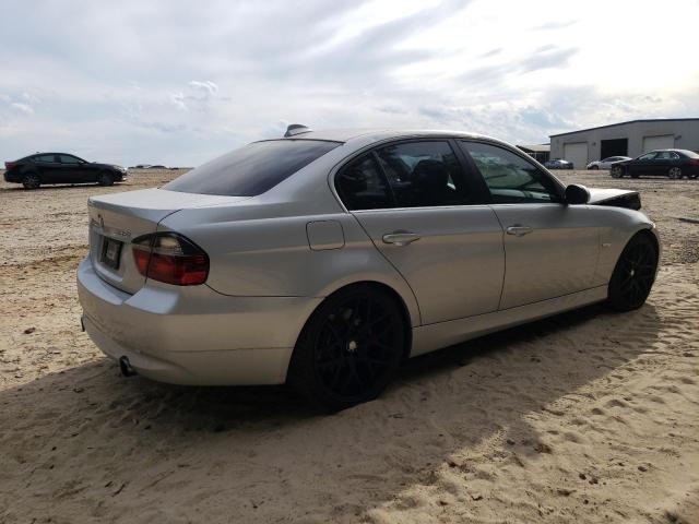 Photo 2 VIN: WBAVB77578NM05889 - BMW 335 I 