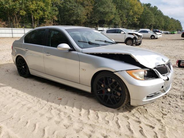 Photo 3 VIN: WBAVB77578NM05889 - BMW 335 I 