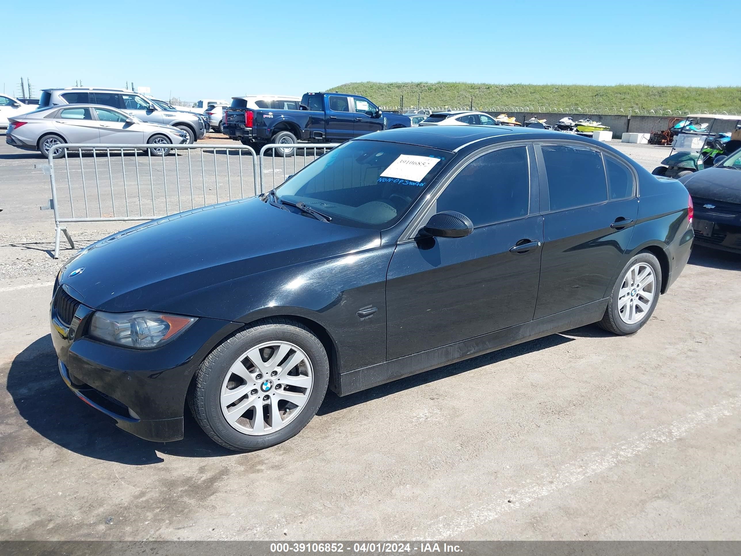 Photo 1 VIN: WBAVC53507FZ70095 - BMW 3ER 