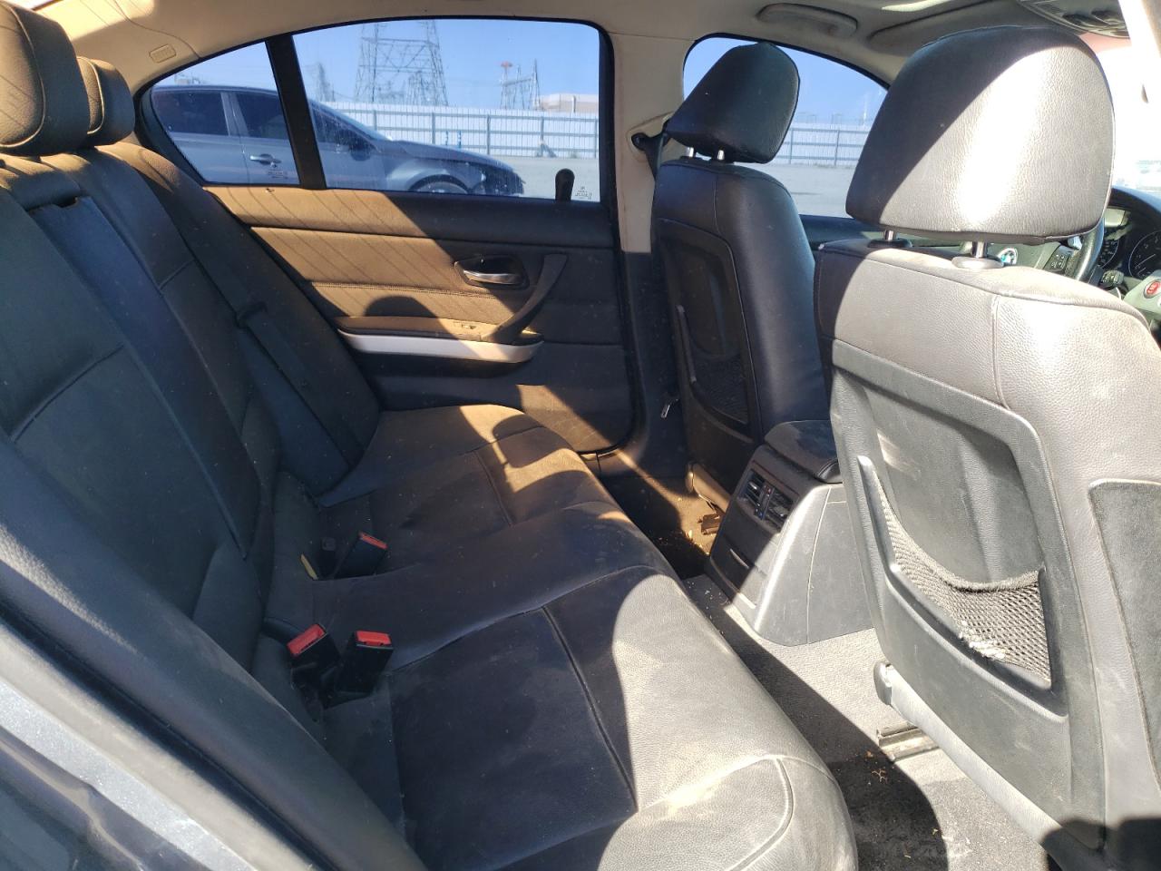 Photo 9 VIN: WBAVC53538F009606 - BMW 3ER 