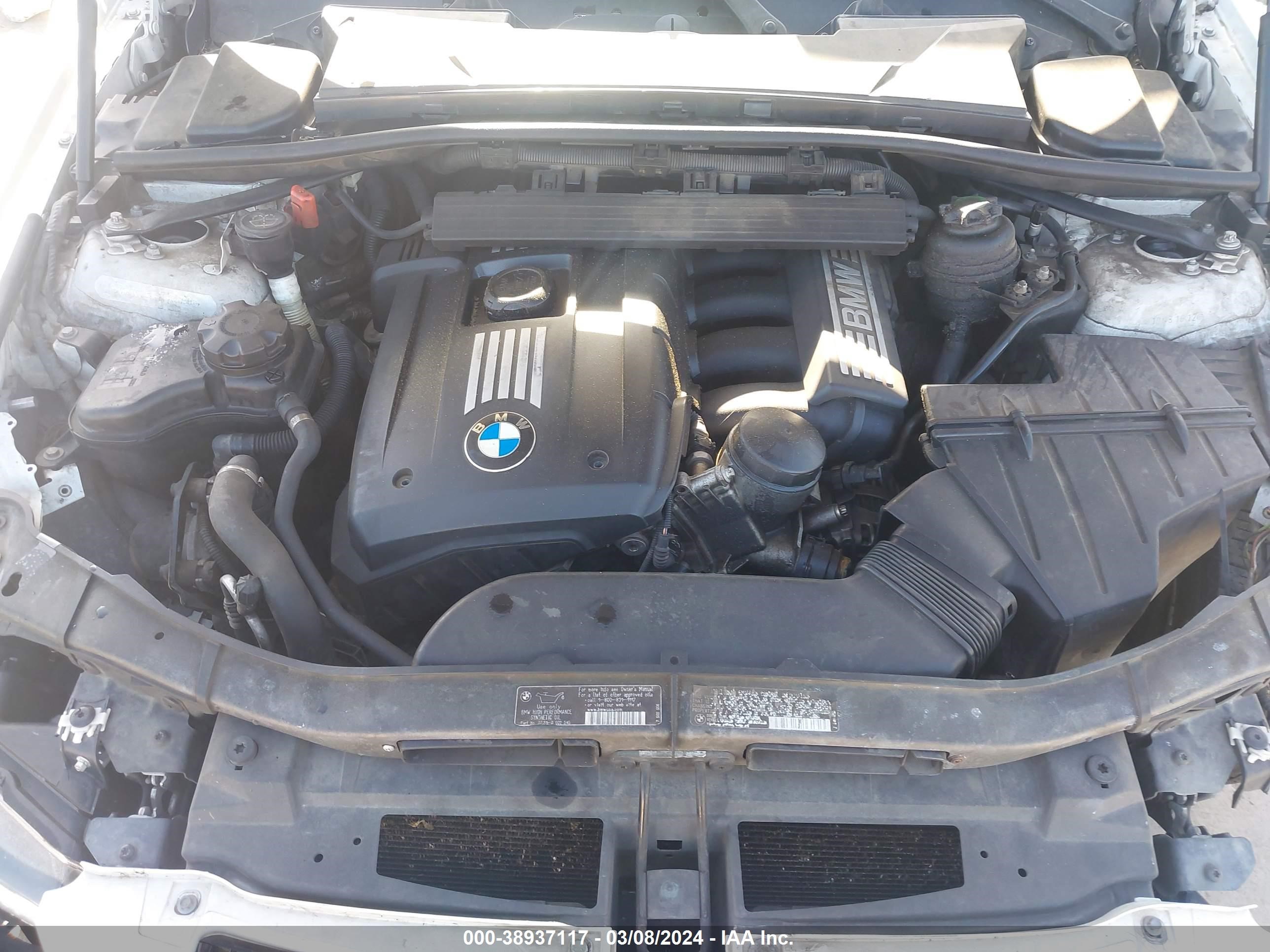 Photo 9 VIN: WBAVC53588FZ83730 - BMW 3ER 