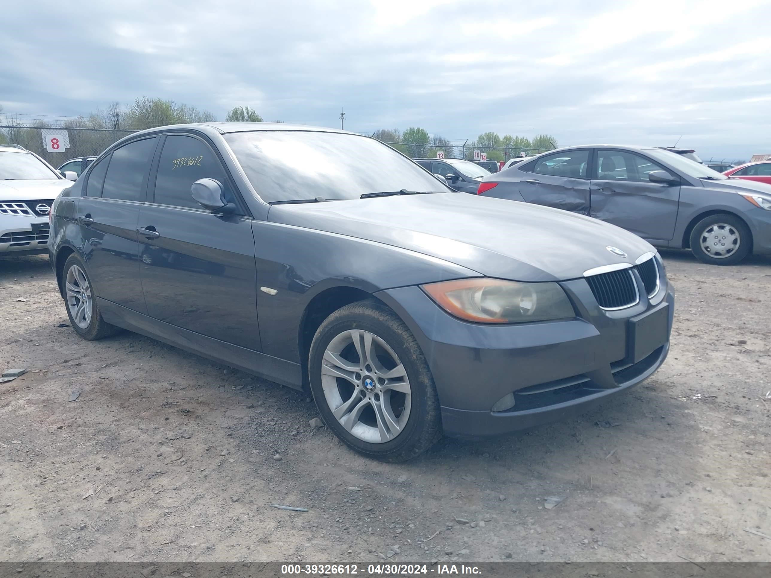 Photo 0 VIN: WBAVC57588NK77843 - BMW 3ER 