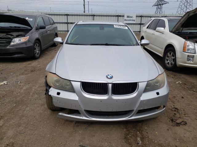 Photo 4 VIN: WBAVC73507KP34632 - BMW 3 SERIES 