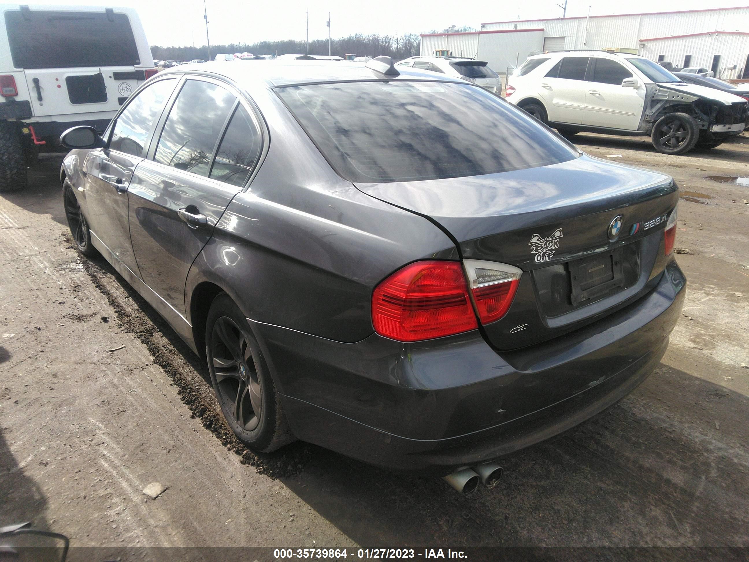 Photo 2 VIN: WBAVC73508KP38567 - BMW 3ER 