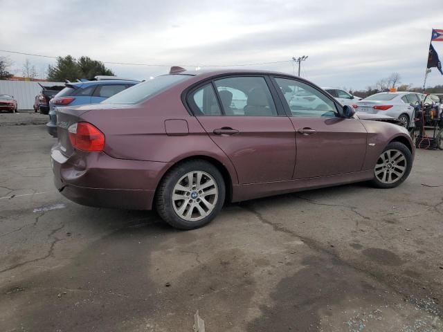 Photo 2 VIN: WBAVC73527KP31649 - BMW 3 SERIES 