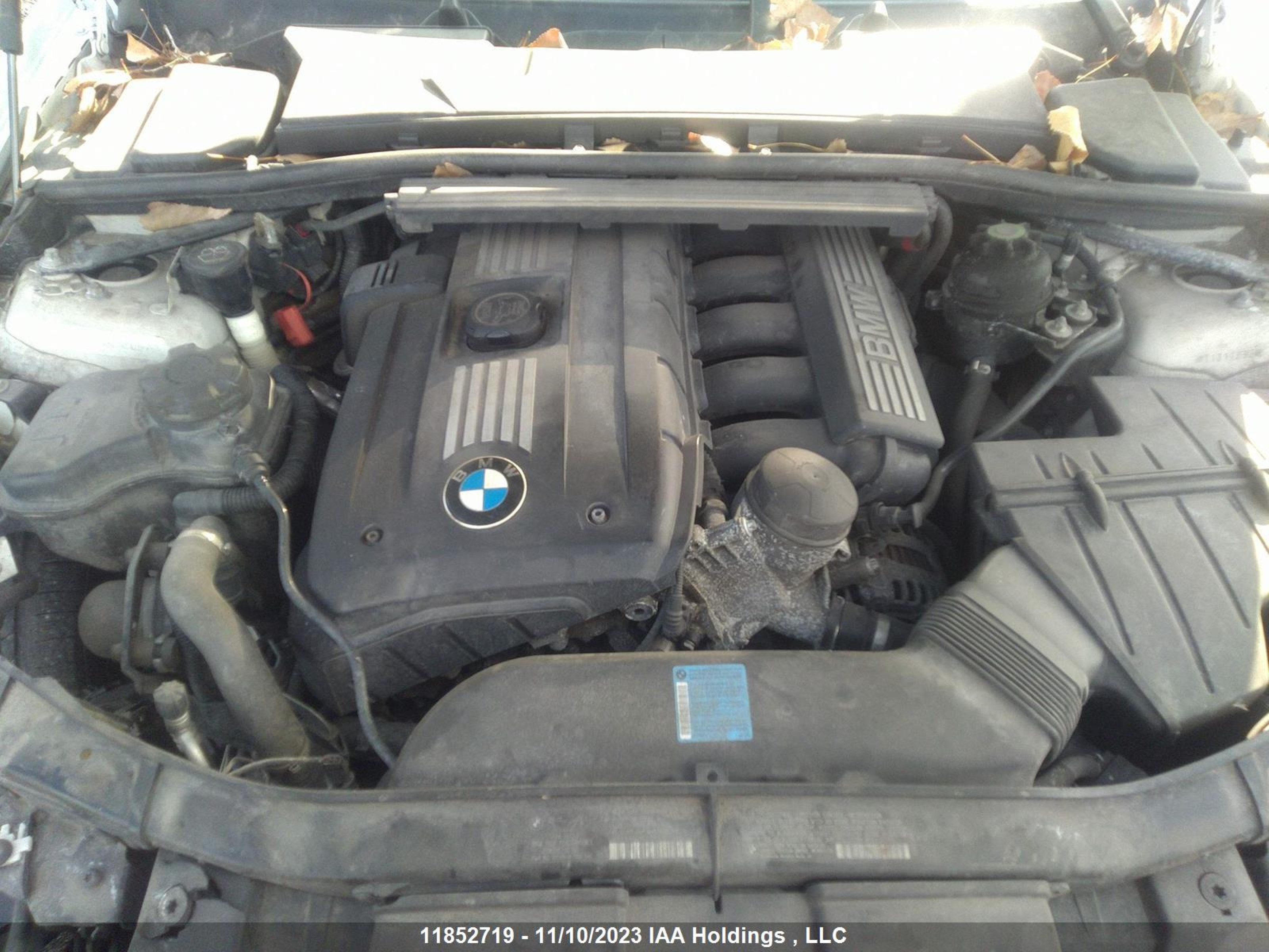 Photo 9 VIN: WBAVC73538KP38501 - BMW 3ER 