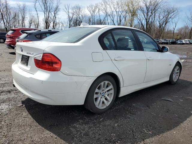 Photo 2 VIN: WBAVC73538KP38563 - BMW 3 SERIES 