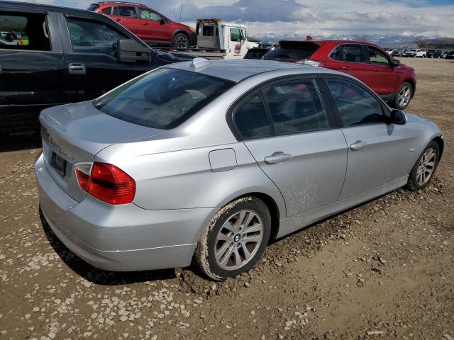 Photo 2 VIN: WBAVC73587KP30215 - BMW 3 SERIES 