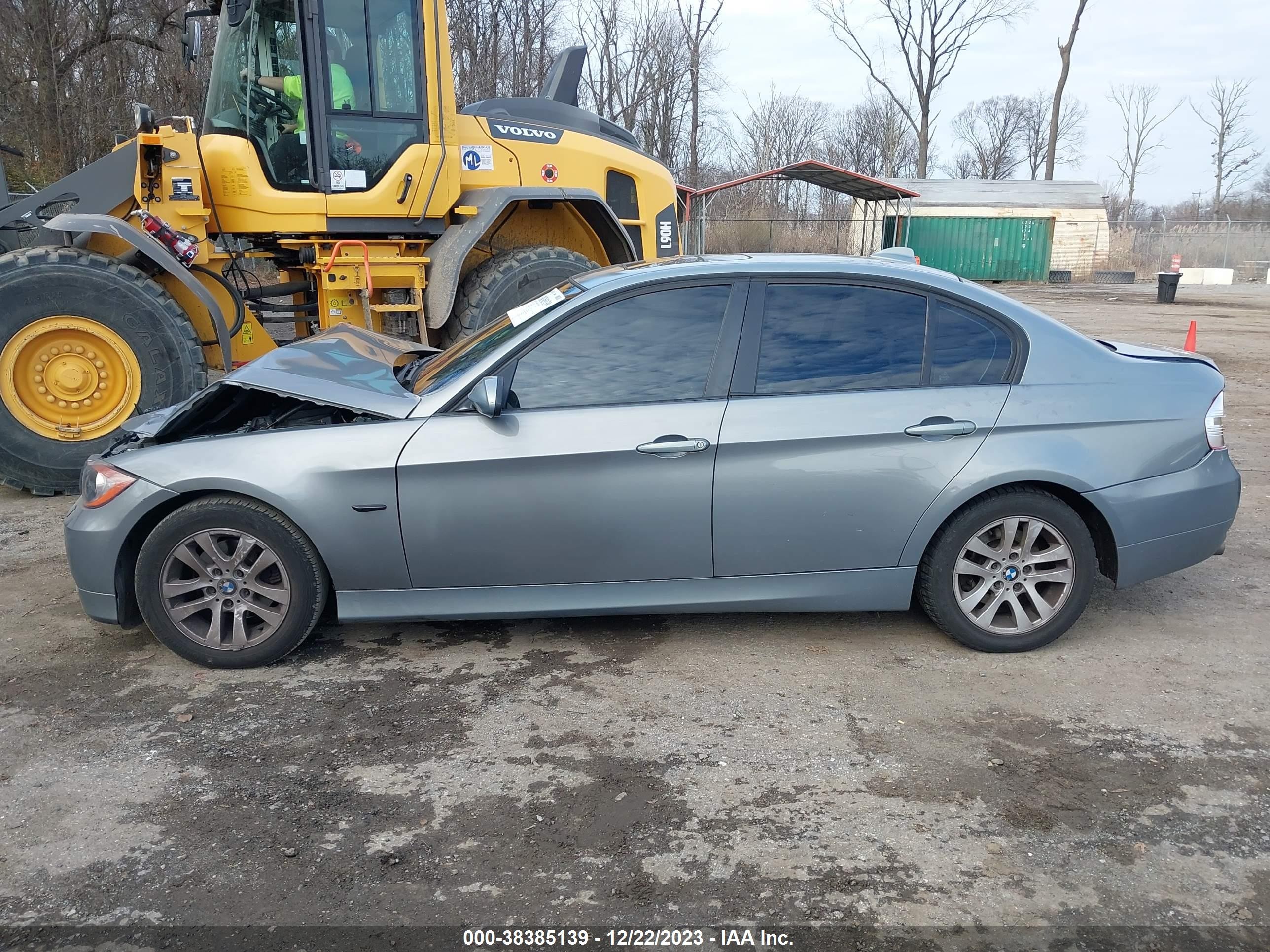 Photo 13 VIN: WBAVC93527KX61634 - BMW 3ER 