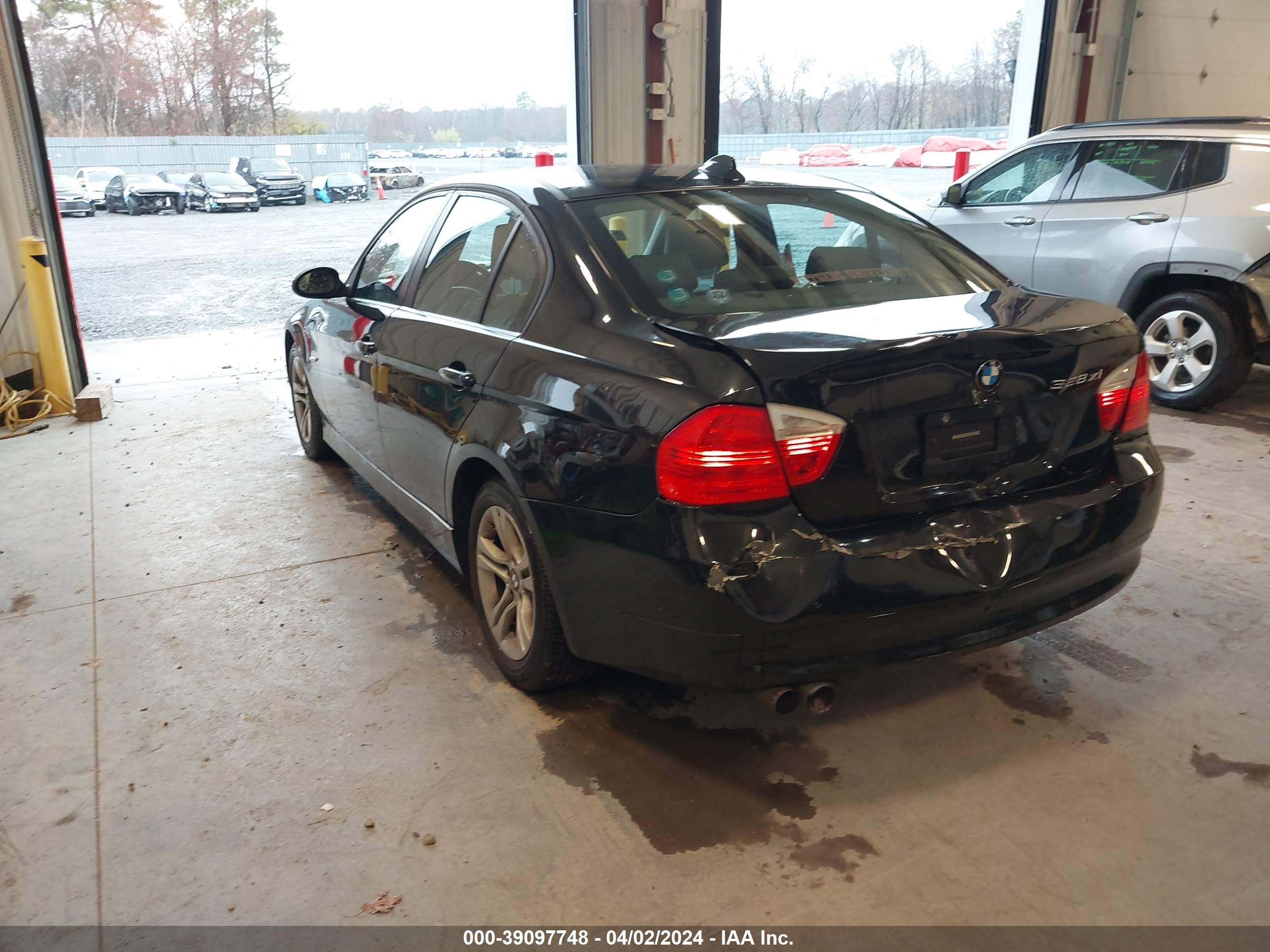 Photo 2 VIN: WBAVC93528K041316 - BMW 3ER 