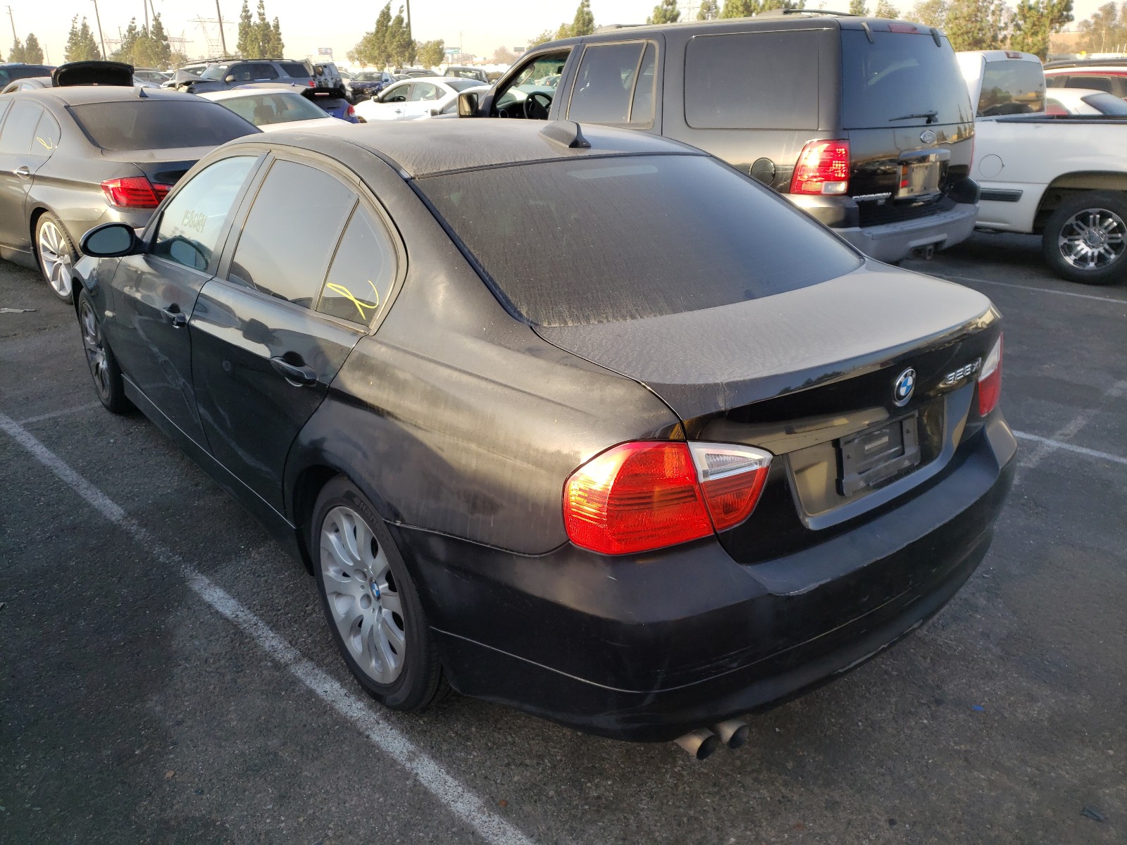 Photo 2 VIN: WBAVC93537KX57740 - BMW 328 XI 