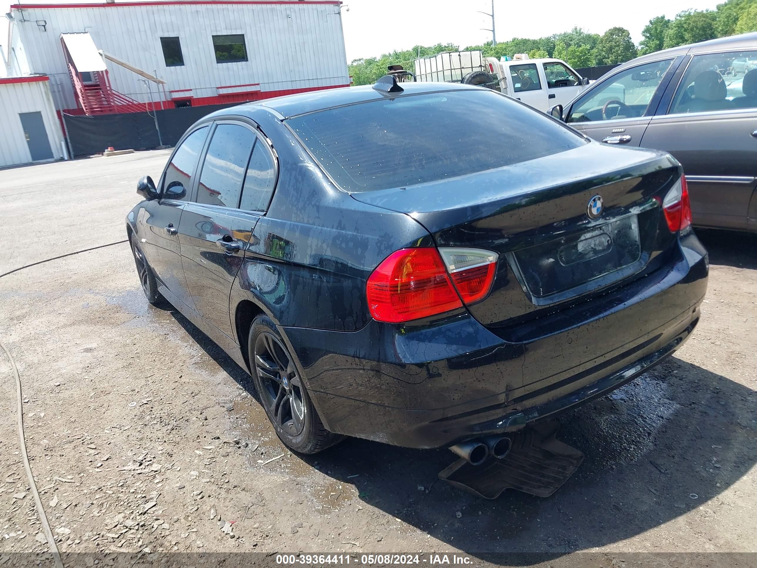 Photo 2 VIN: WBAVC93557K033208 - BMW 3ER 