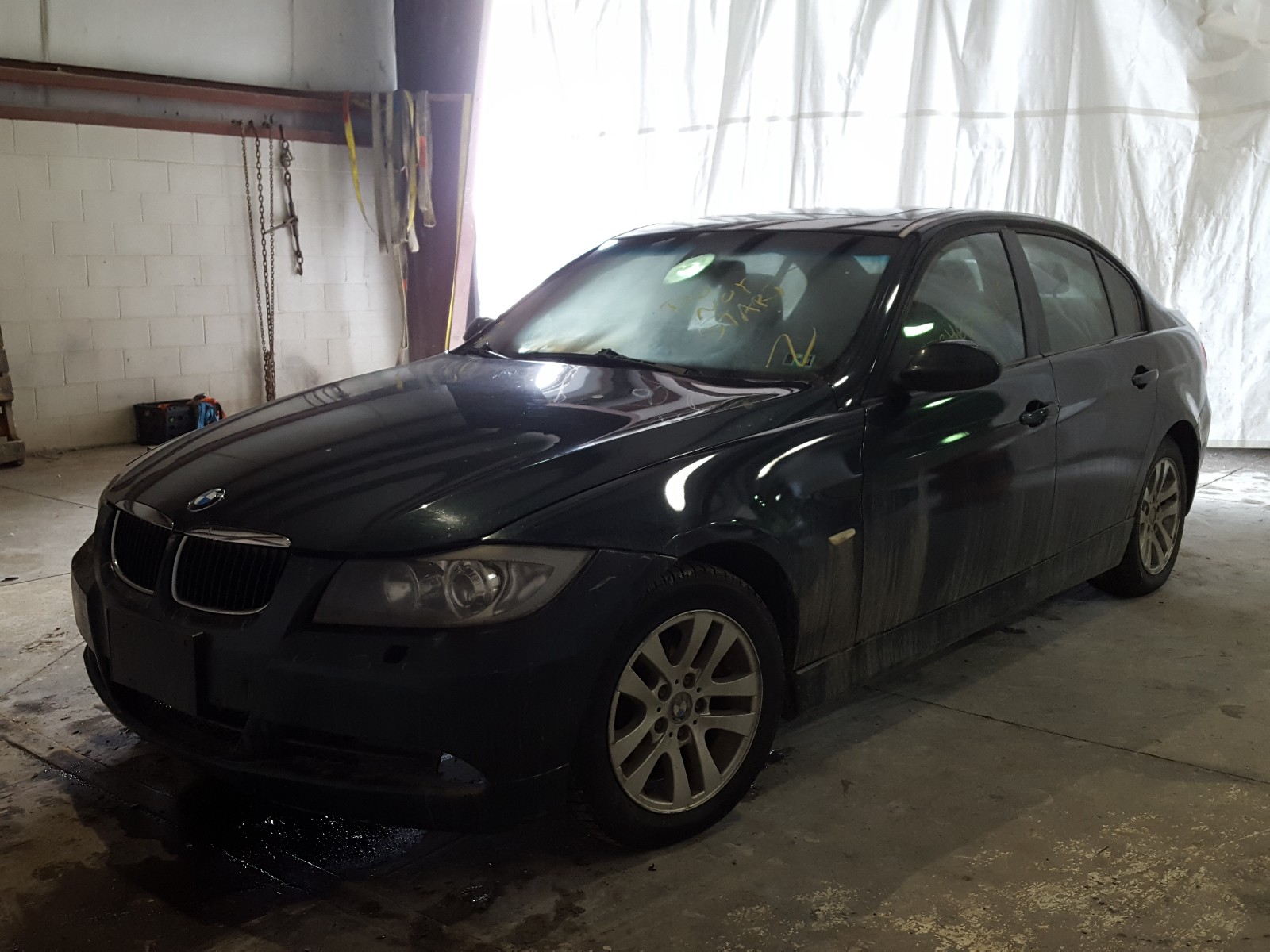 Photo 1 VIN: WBAVD13526KT78502 - BMW 325 XI 