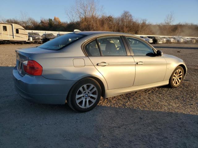 Photo 2 VIN: WBAVD13526KV00758 - BMW 325 XI 