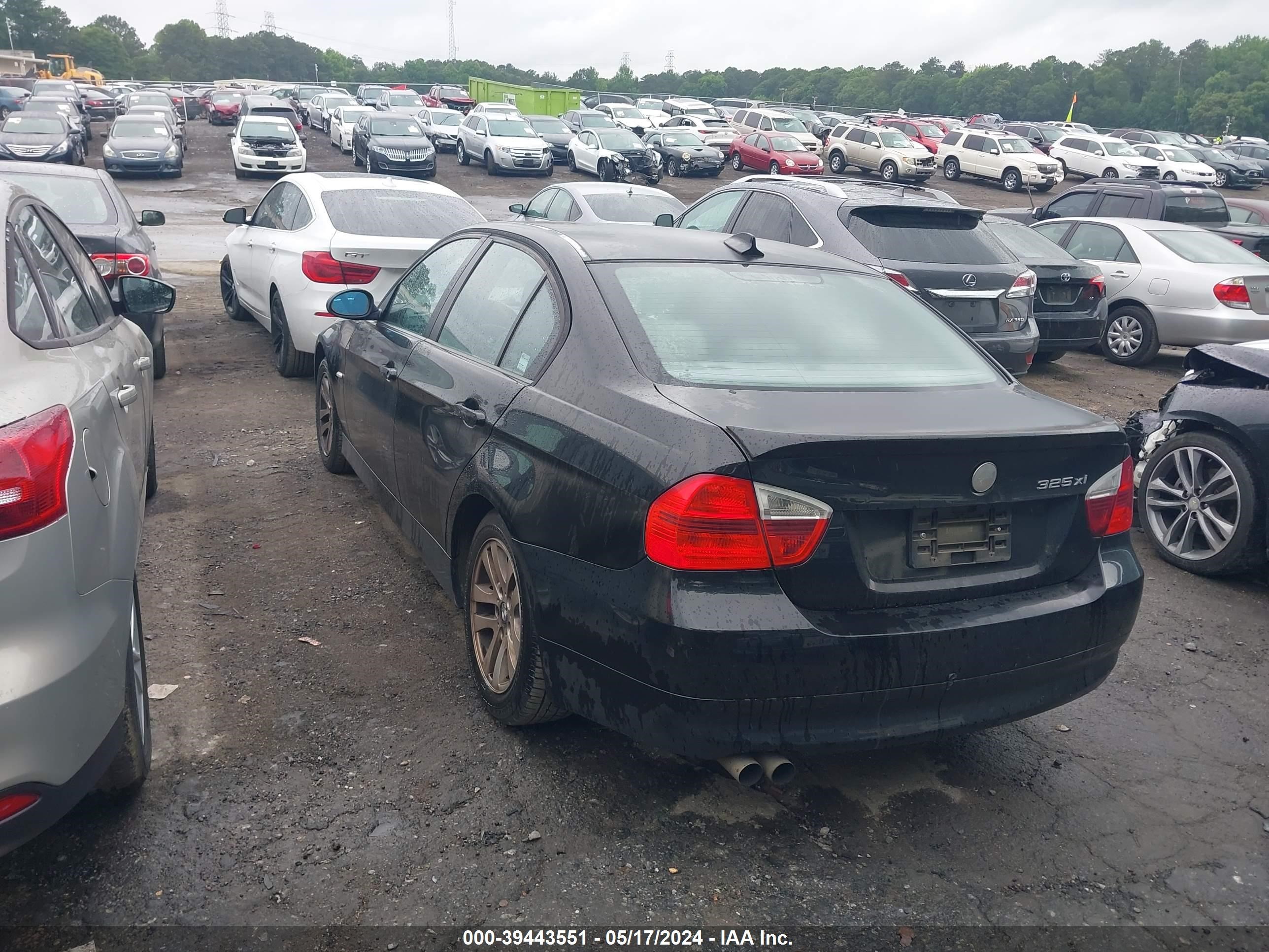 Photo 2 VIN: WBAVD13536KV03586 - BMW 3ER 