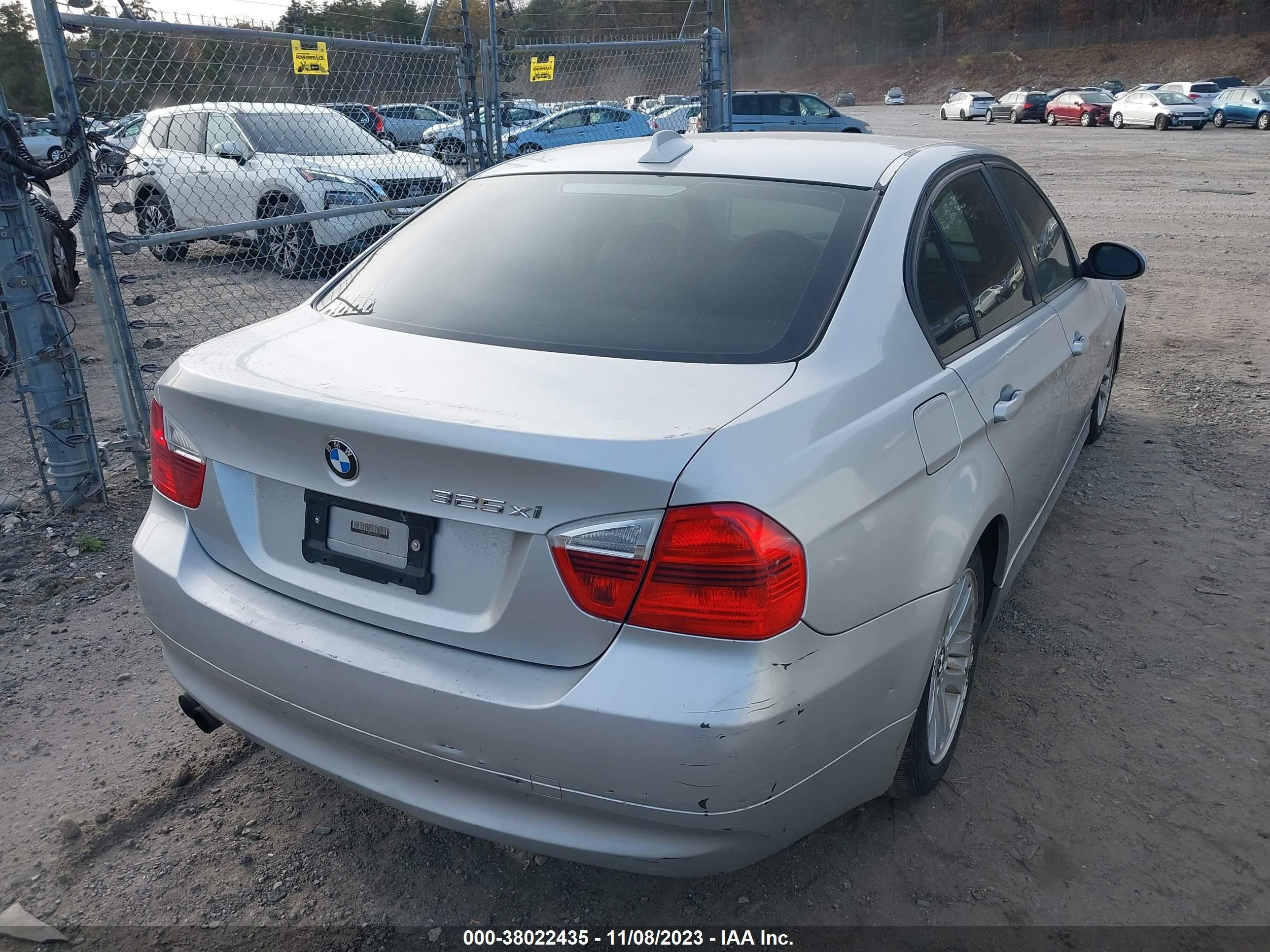 Photo 3 VIN: WBAVD13566KV10192 - BMW 3ER 