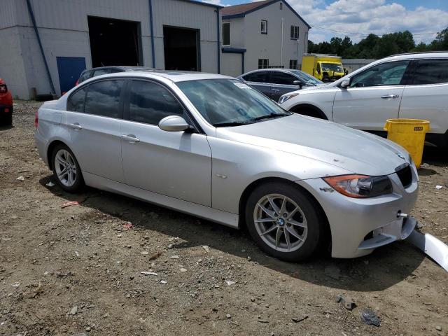 Photo 3 VIN: WBAVD13576KT78835 - BMW 3 SERIES 