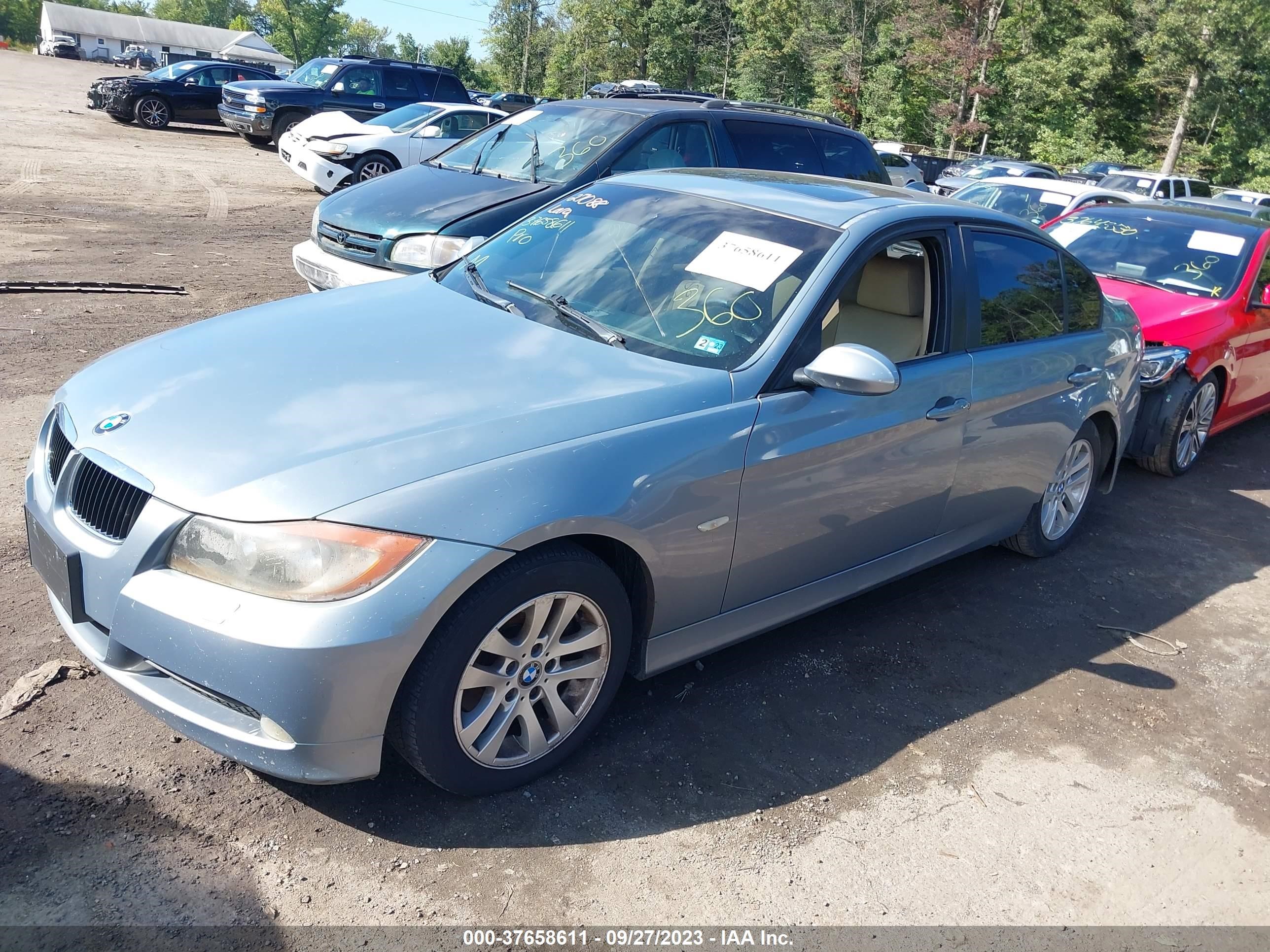 Photo 1 VIN: WBAVD13576KV10525 - BMW 3ER 