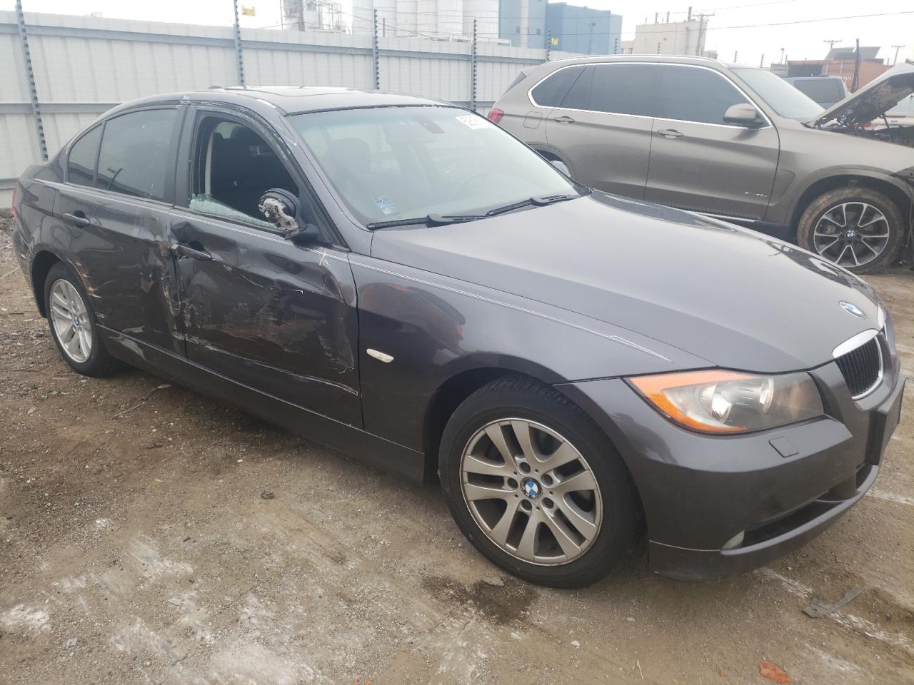 Photo 3 VIN: WBAVD13586KV09450 - BMW 3ER 