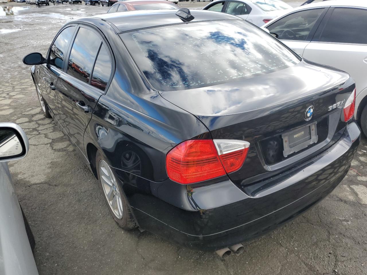 Photo 1 VIN: WBAVD13596KV01129 - BMW 3ER 