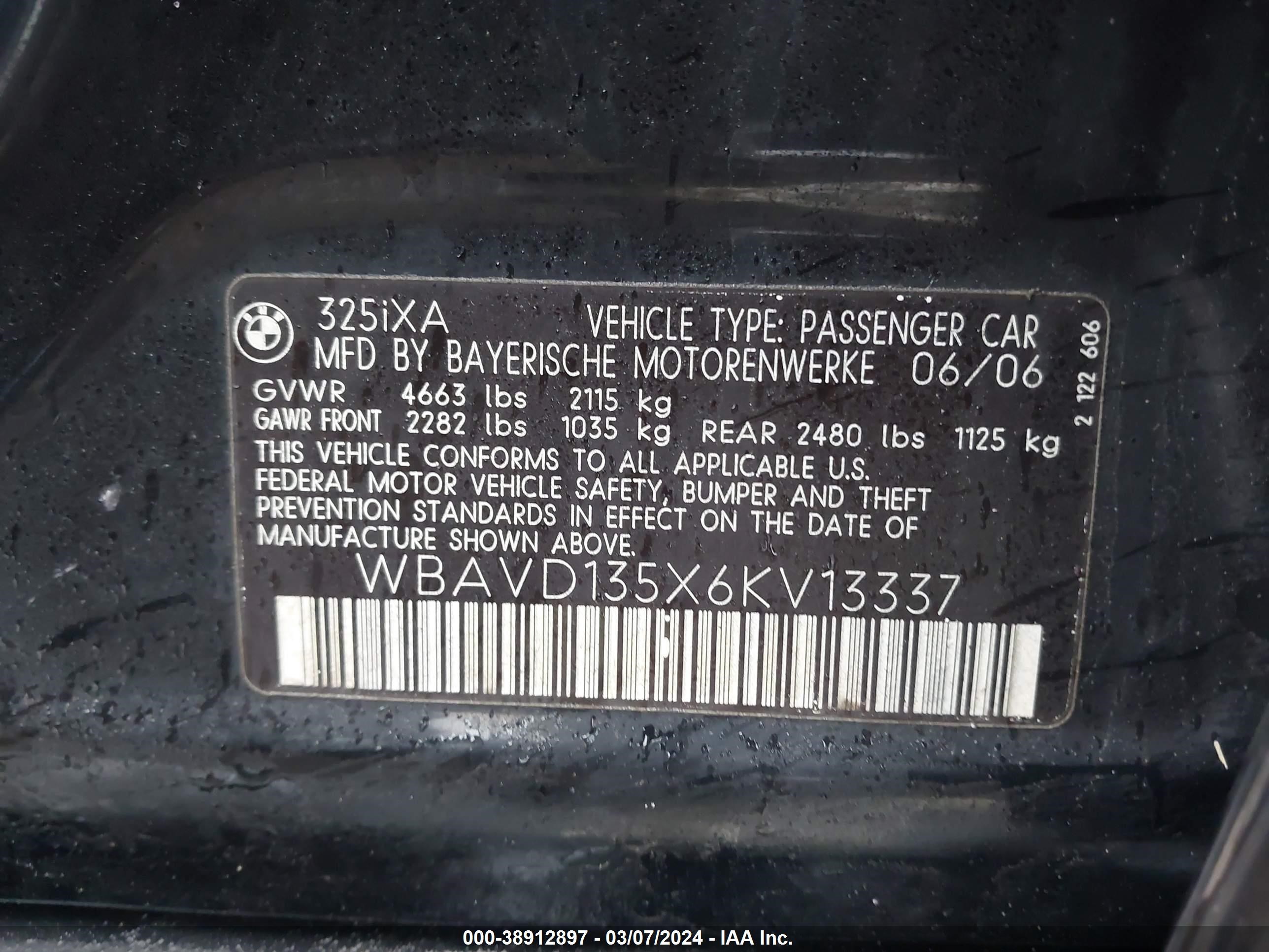 Photo 8 VIN: WBAVD135X6KV13337 - BMW 3ER 