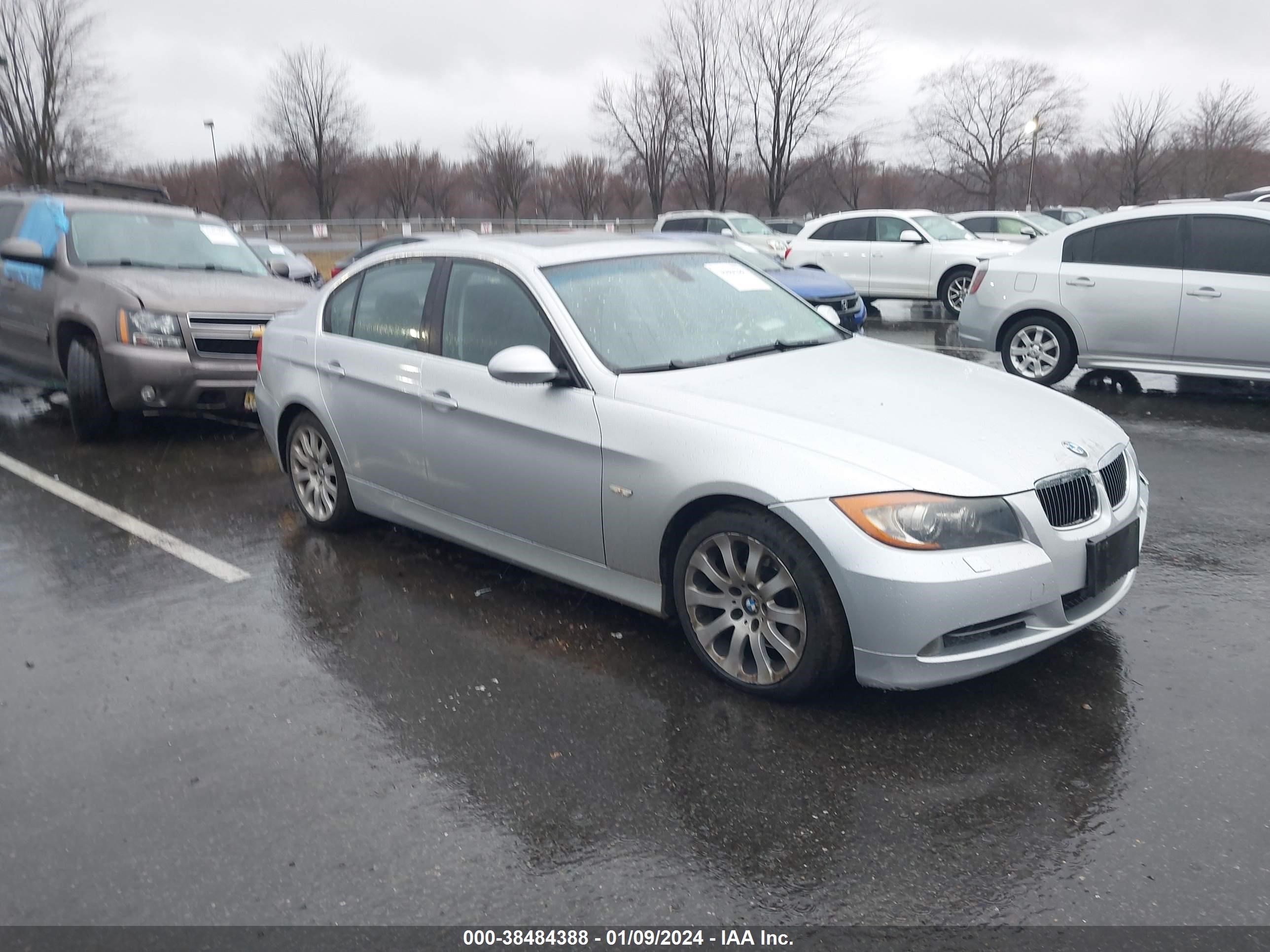 Photo 0 VIN: WBAVD33526KV59711 - BMW 3ER 