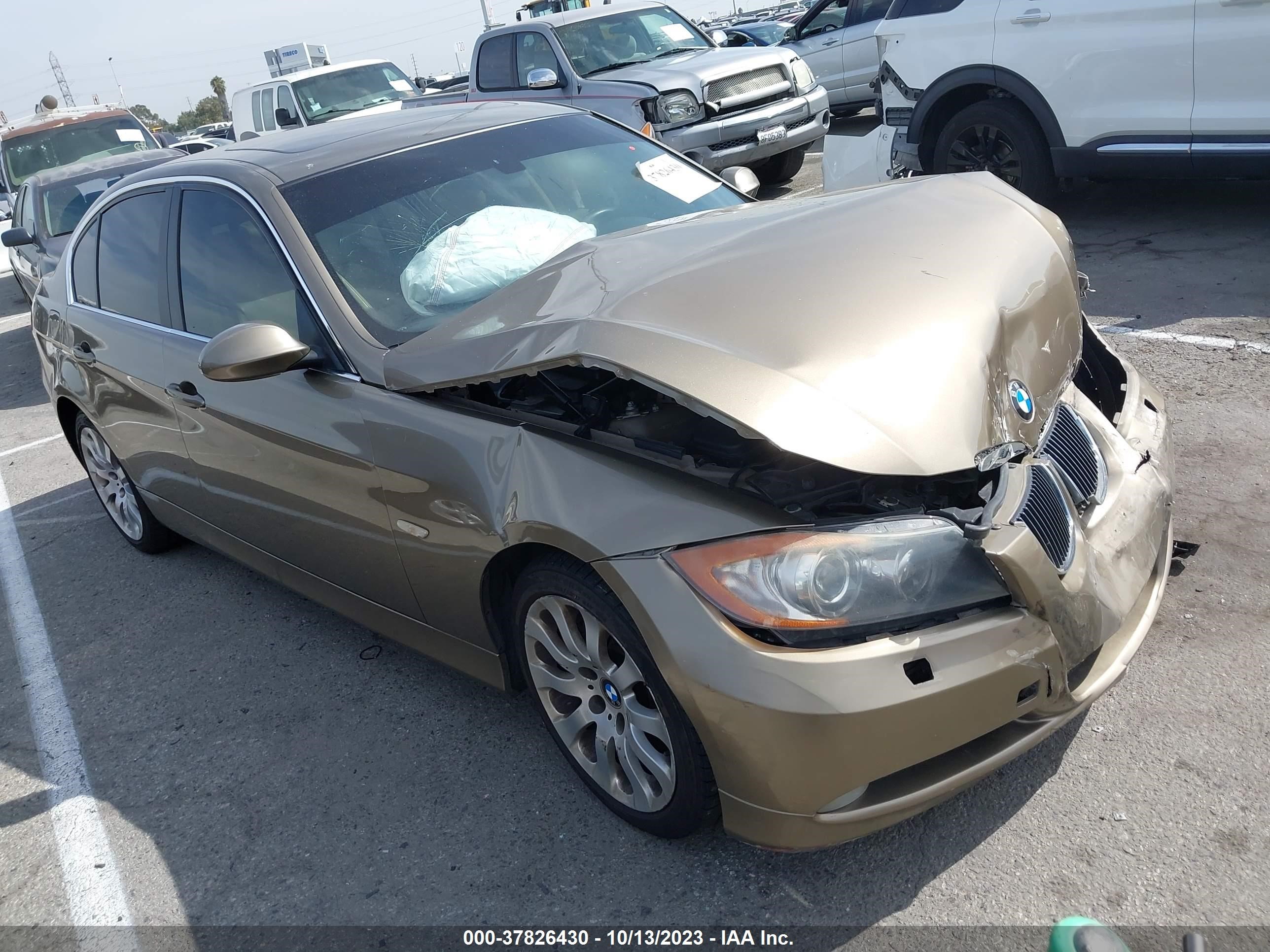 Photo 0 VIN: WBAVD33526KV65878 - BMW 3ER 