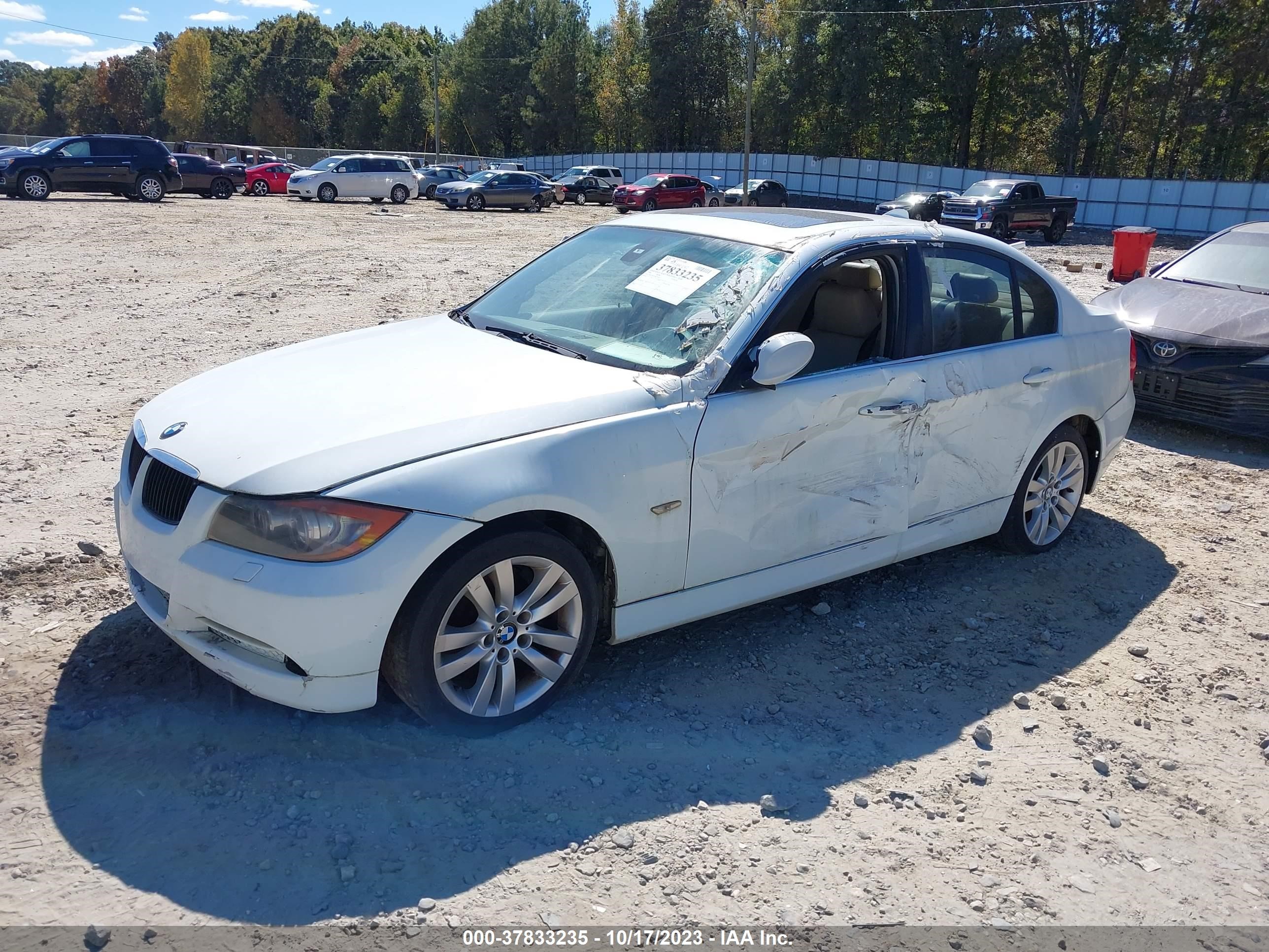 Photo 1 VIN: WBAVD33536KV63654 - BMW 3ER 