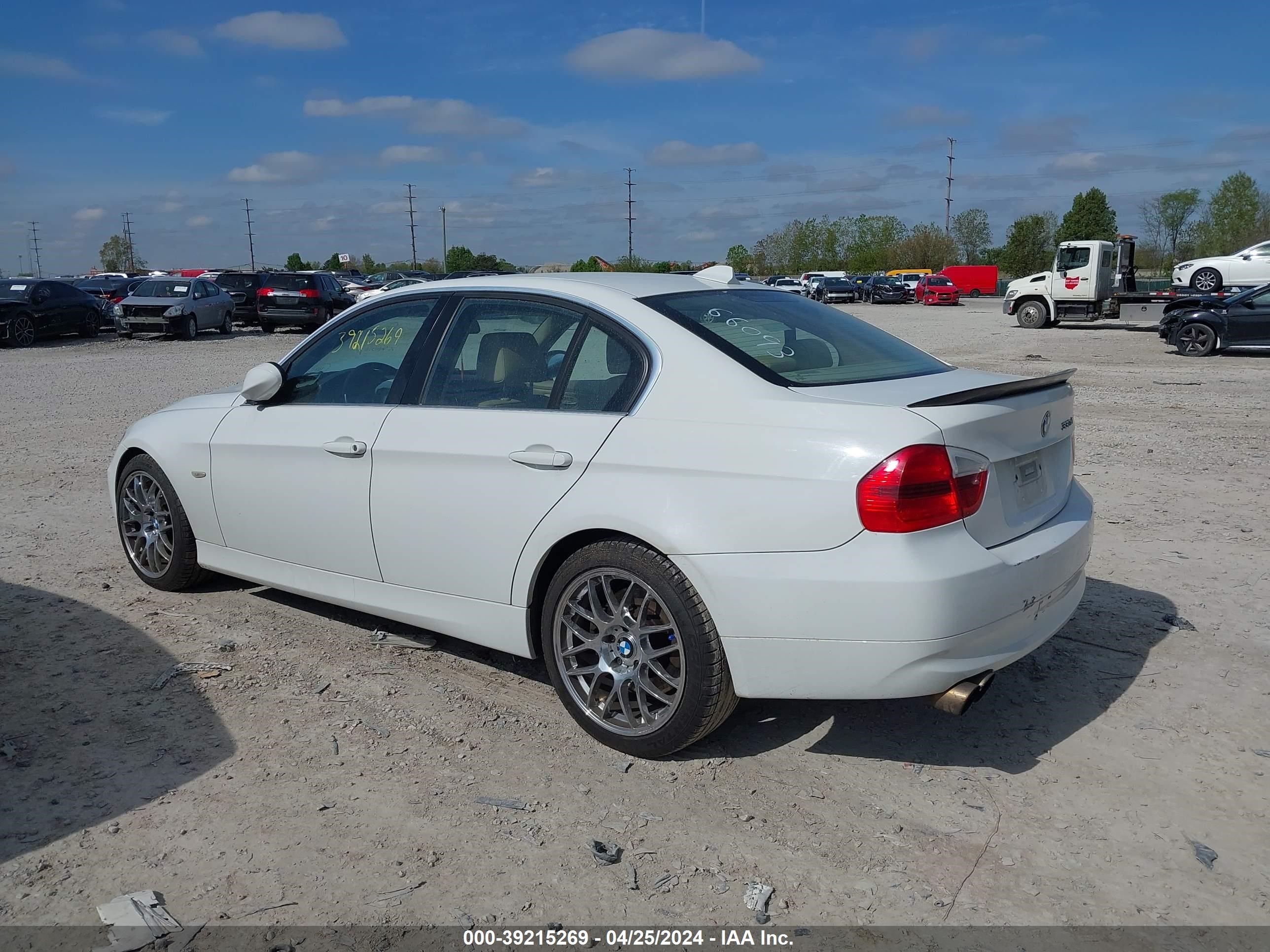 Photo 2 VIN: WBAVD33546KV66093 - BMW 3ER 