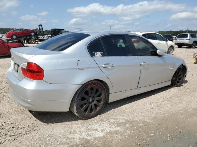 Photo 2 VIN: WBAVD33556KV68435 - BMW 3 SERIES 