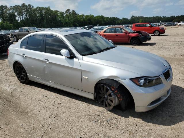 Photo 3 VIN: WBAVD33556KV68435 - BMW 3 SERIES 