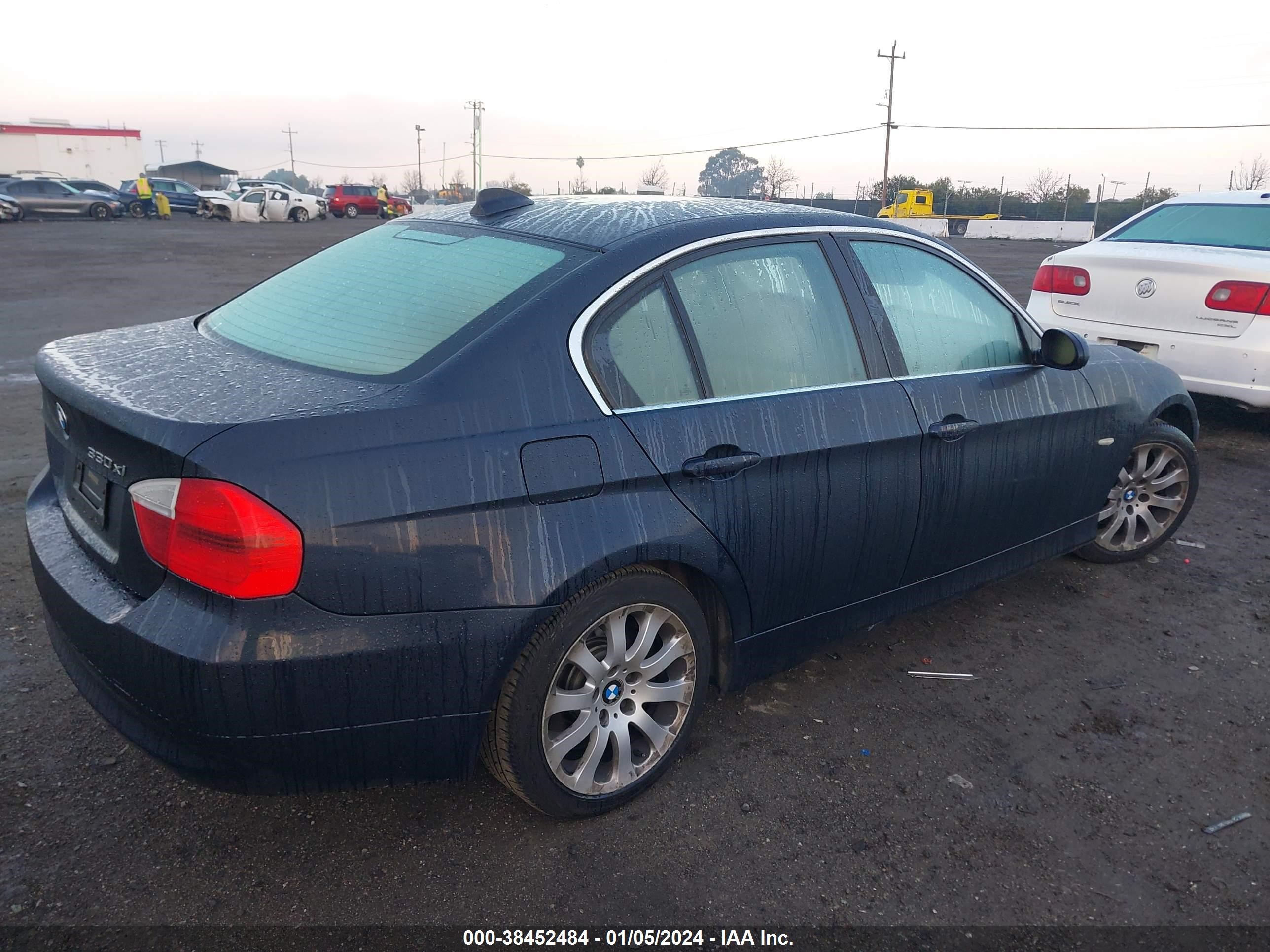 Photo 3 VIN: WBAVD33566KV66662 - BMW 3ER 