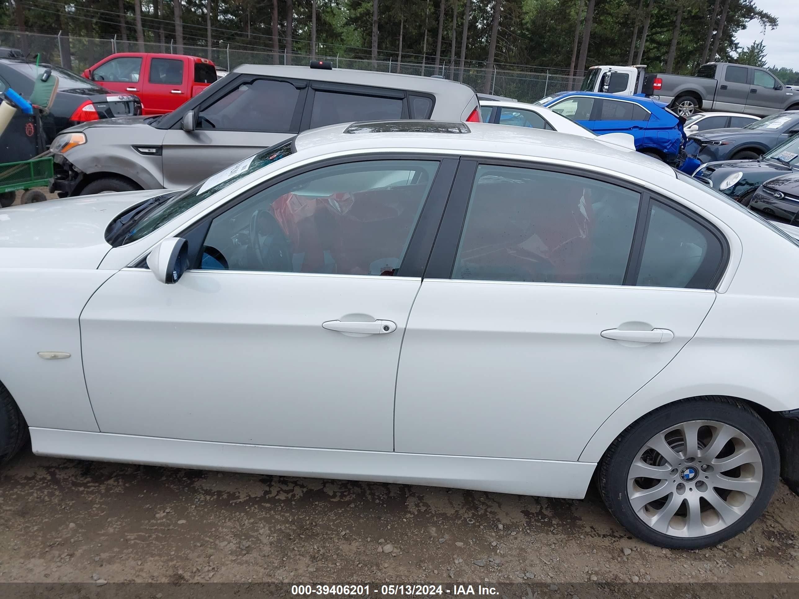 Photo 14 VIN: WBAVD33596KV63951 - BMW 3ER 