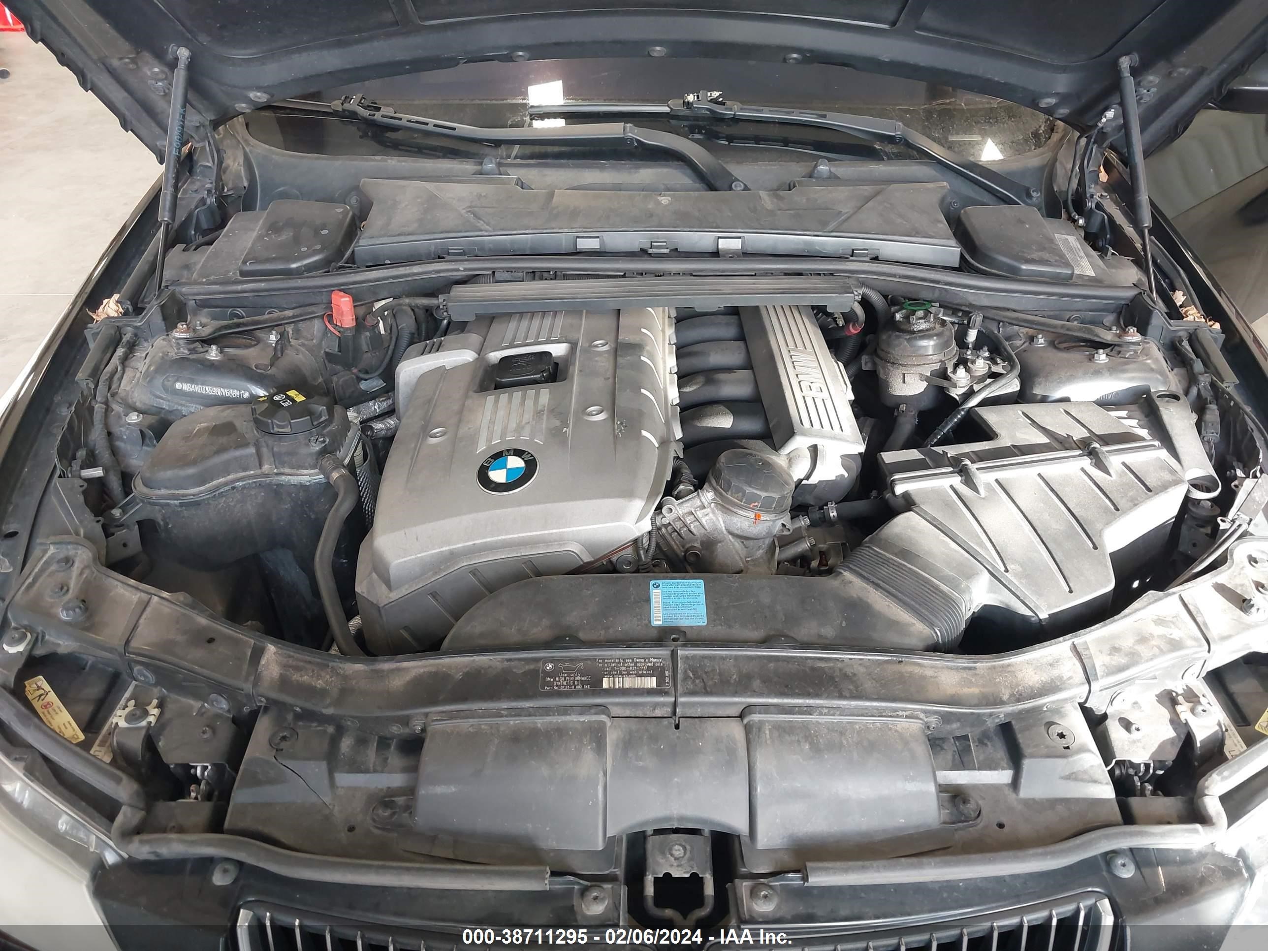 Photo 9 VIN: WBAVD33596KV66641 - BMW 3ER 