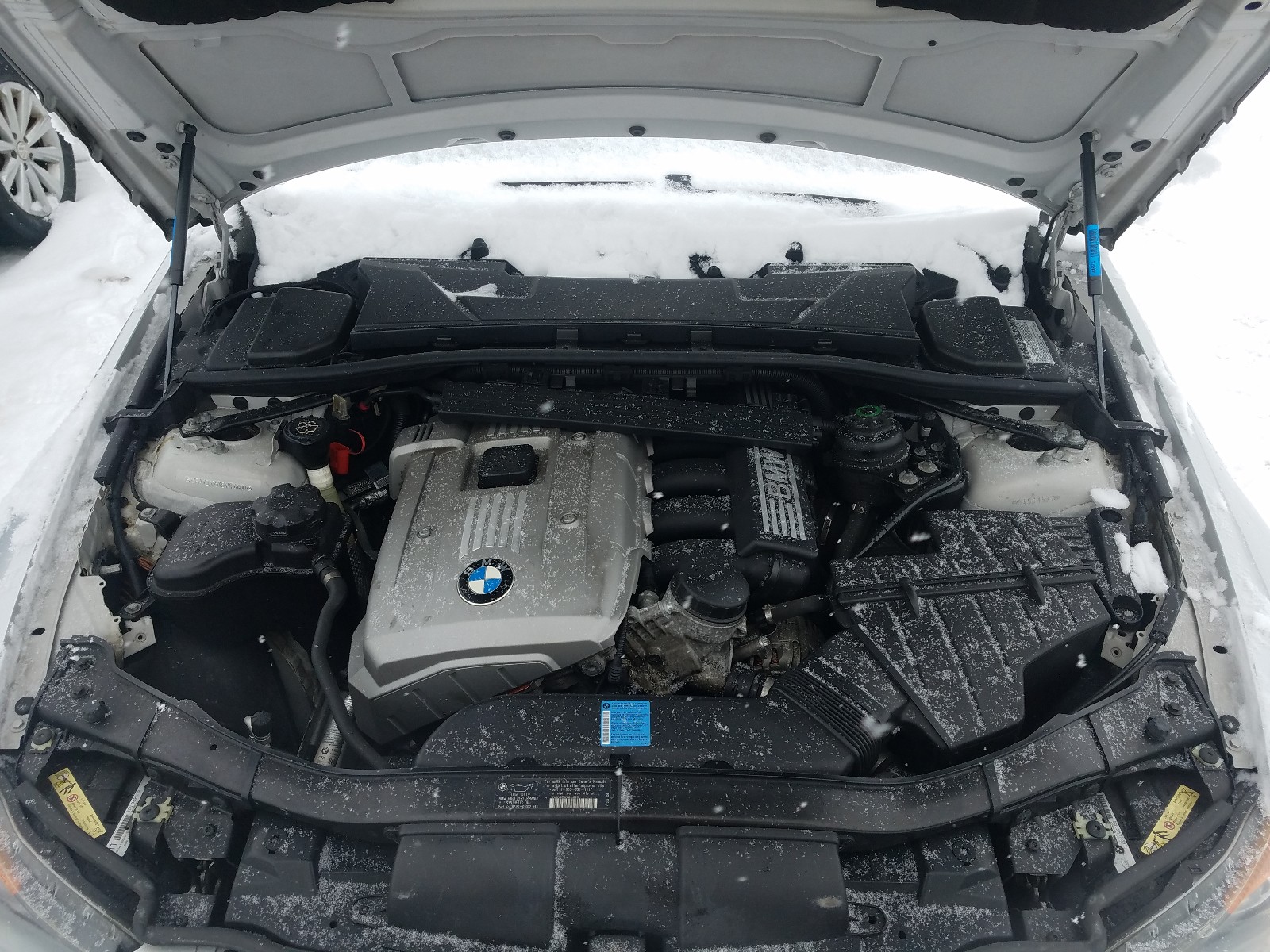 Photo 6 VIN: WBAVD335X6KV64400 - BMW 330 XI 