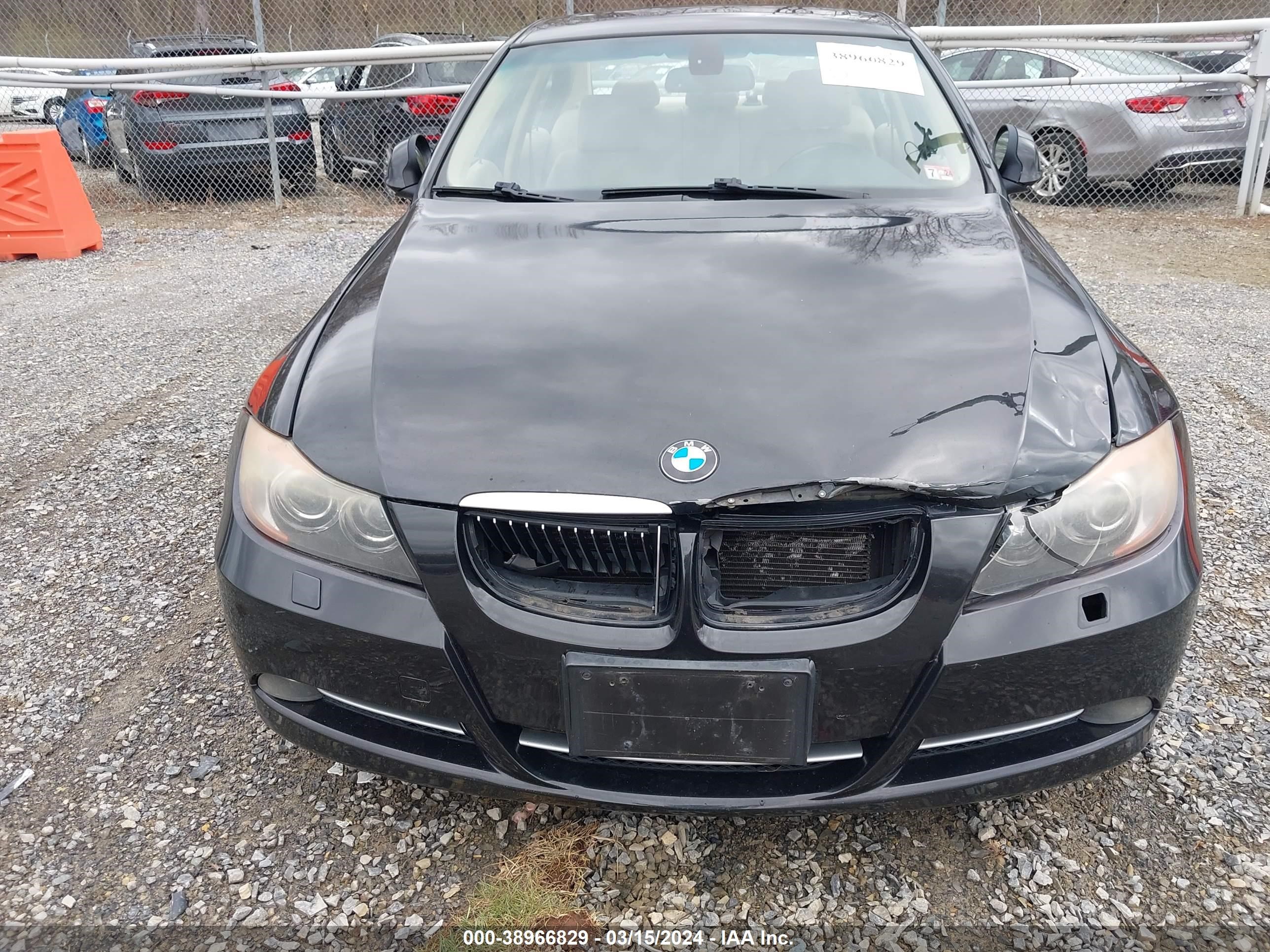 Photo 11 VIN: WBAVD53507A007854 - BMW 3ER 