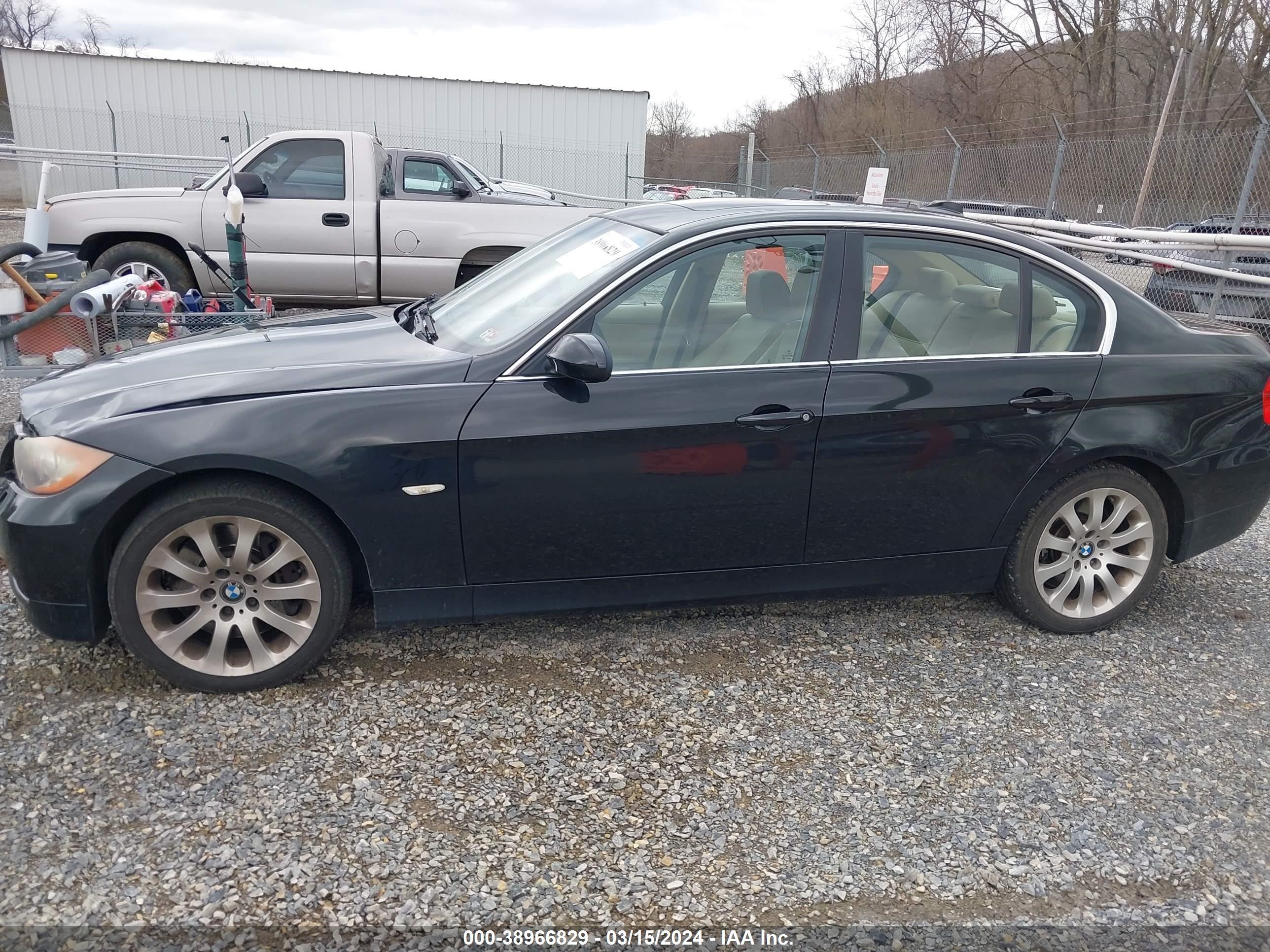 Photo 13 VIN: WBAVD53507A007854 - BMW 3ER 