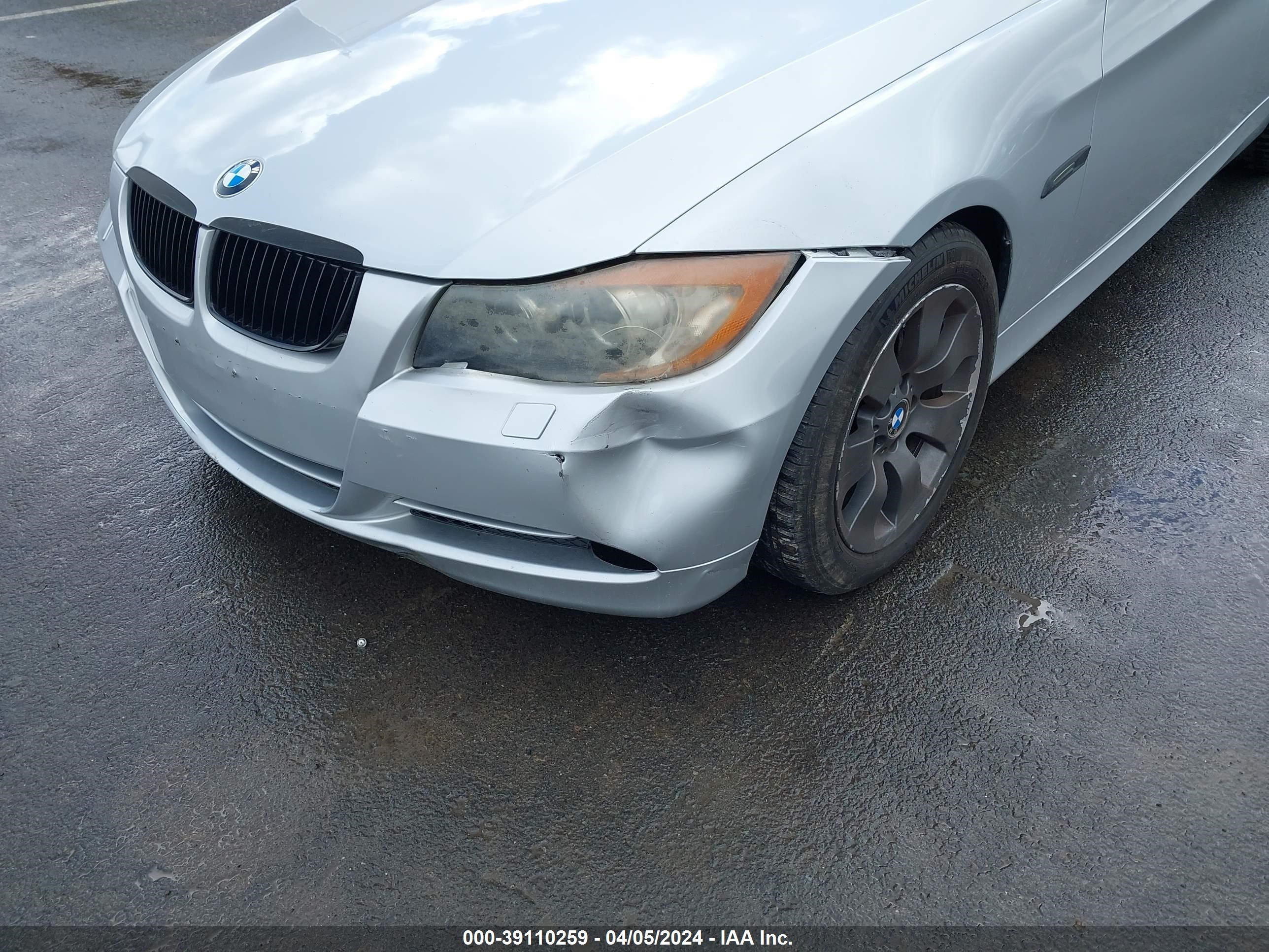 Photo 5 VIN: WBAVD53578A284583 - BMW 3ER 