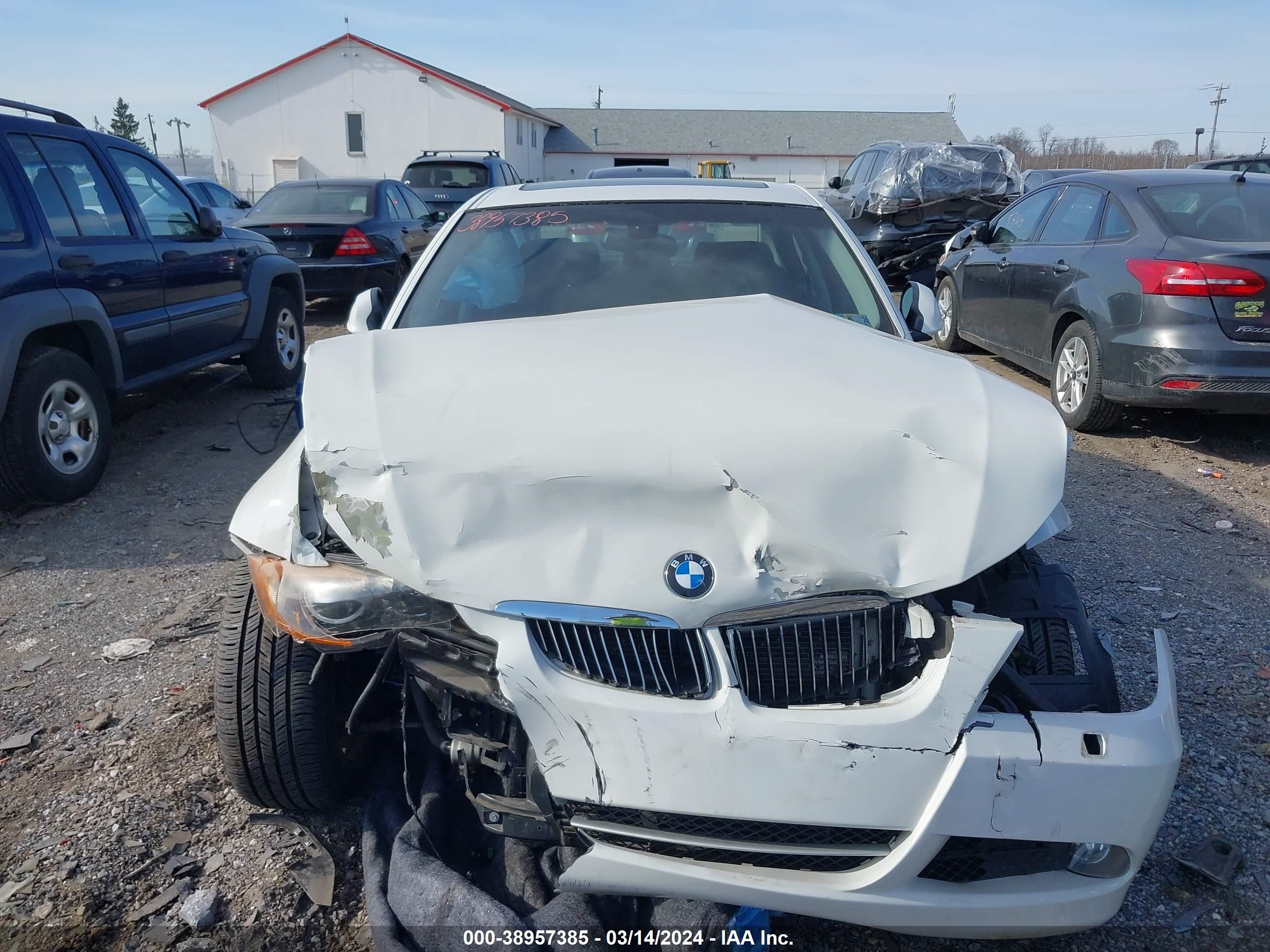 Photo 11 VIN: WBAVD53598A284746 - BMW 3ER 