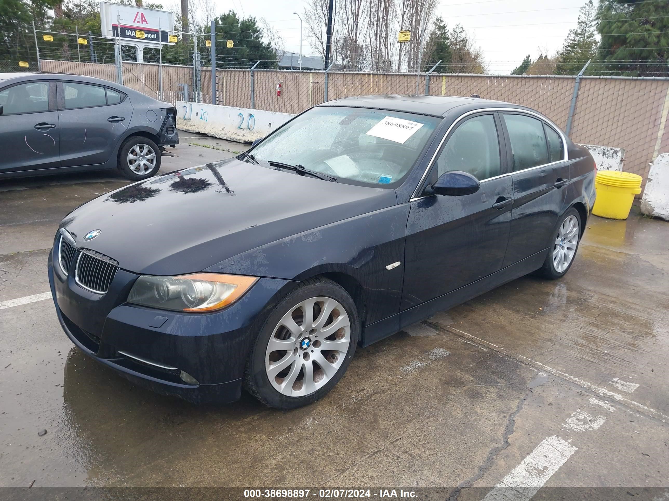 Photo 1 VIN: WBAVD535X7A007408 - BMW 3ER 