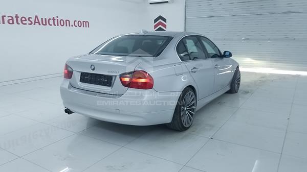 Photo 9 VIN: WBAVH31058A260167 - BMW 325I 