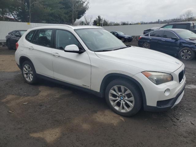 Photo 3 VIN: WBAVL1C50DVR88879 - BMW X1 