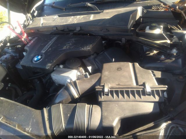 Photo 9 VIN: WBAVL1C50EVR93081 - BMW X1 