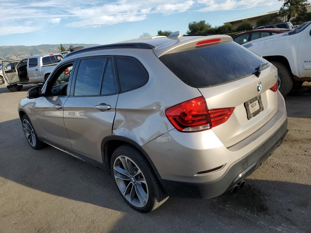 Photo 1 VIN: WBAVL1C50EVY11184 - BMW X1 