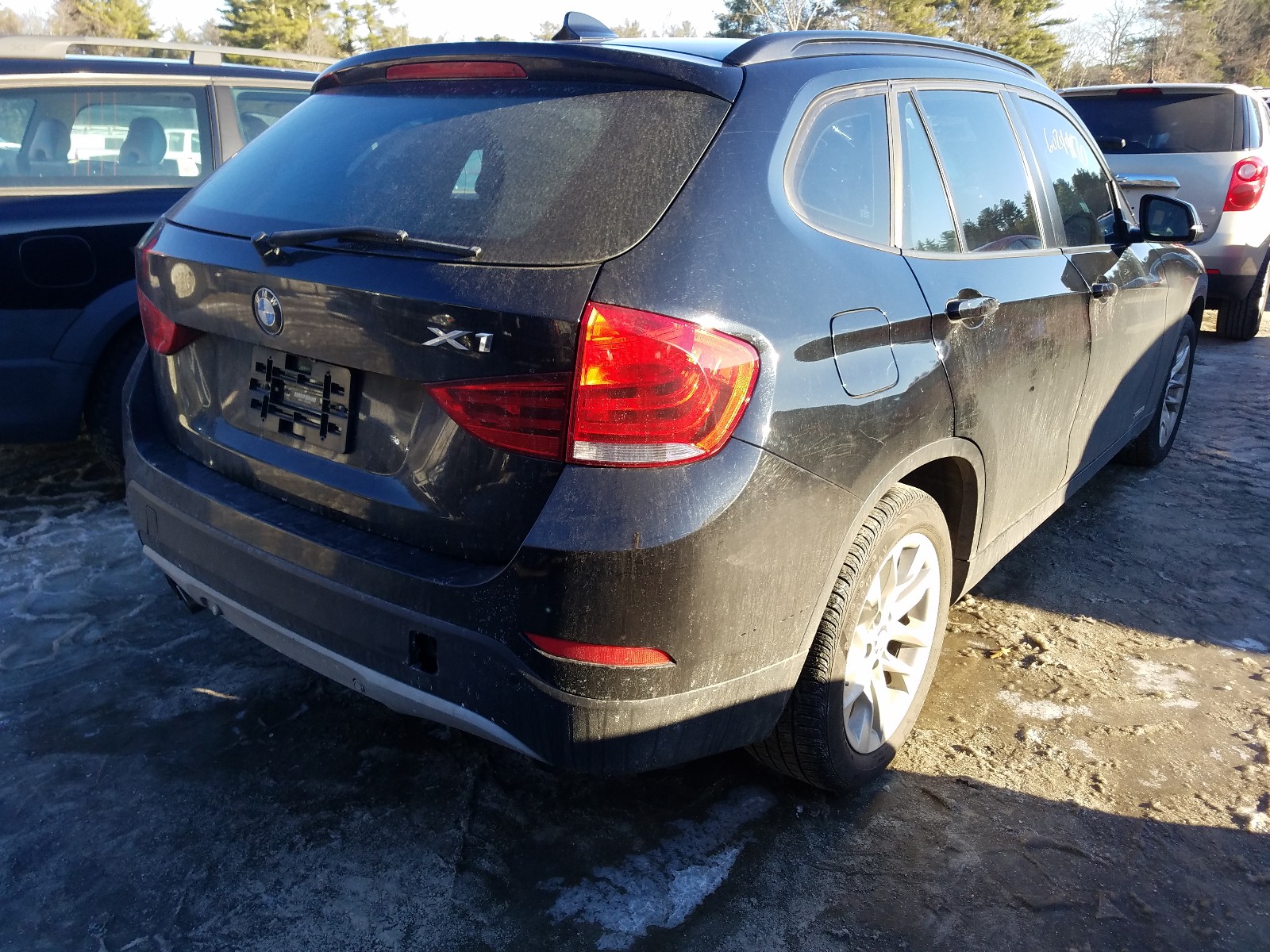 Photo 3 VIN: WBAVL1C50FVY27659 - BMW X1 