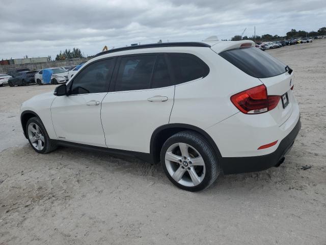 Photo 1 VIN: WBAVL1C51EVR94613 - BMW X1 