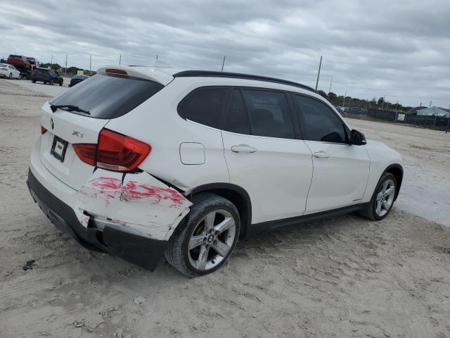 Photo 2 VIN: WBAVL1C51EVR94613 - BMW X1 