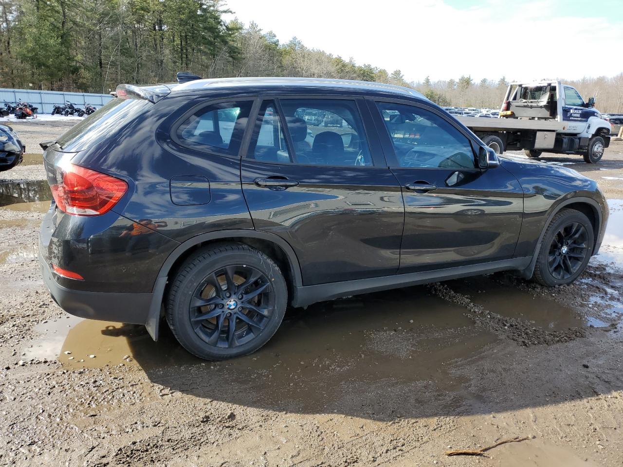 Photo 2 VIN: WBAVL1C51FVY25032 - BMW X1 