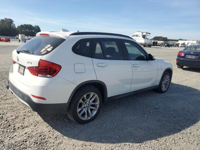 Photo 2 VIN: WBAVL1C51FVY25919 - BMW X1 XDRIVE2 